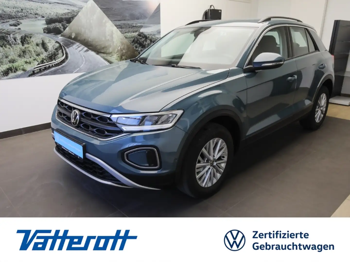 Volkswagen T-Roc 2.0 TDI LIFE Navi AHK Blau - 1