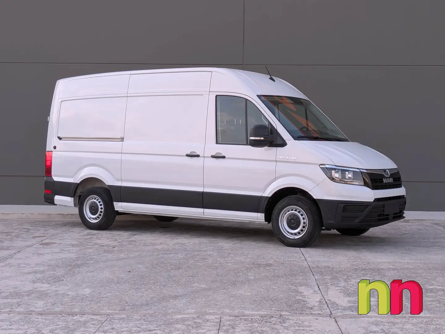MAN TGE 3140 L3H2 FG35 AUTO 2.0TDi 140cv + APERTURA DE Blanco - 2