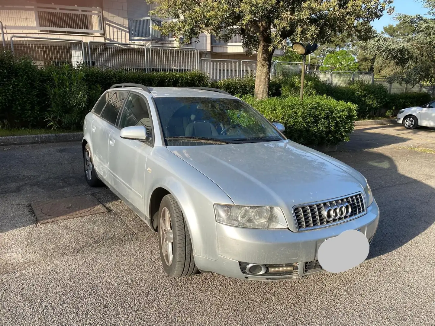 Audi A4 Avant 1.9 tdi 130cv - 1