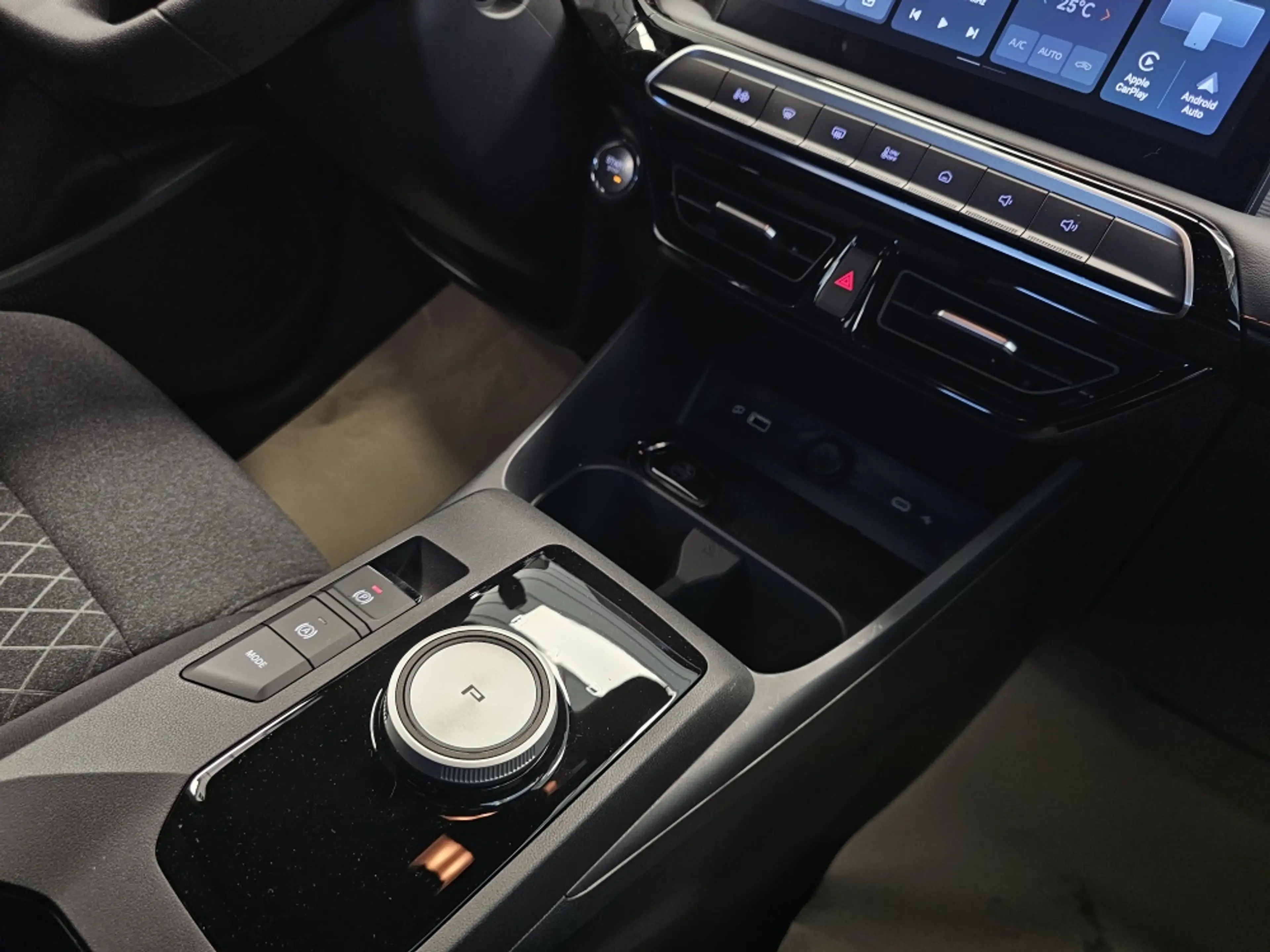 MG MG3 Comfort Navi,ACC,Climatr,Alu,PDC+Kamera — photo 8