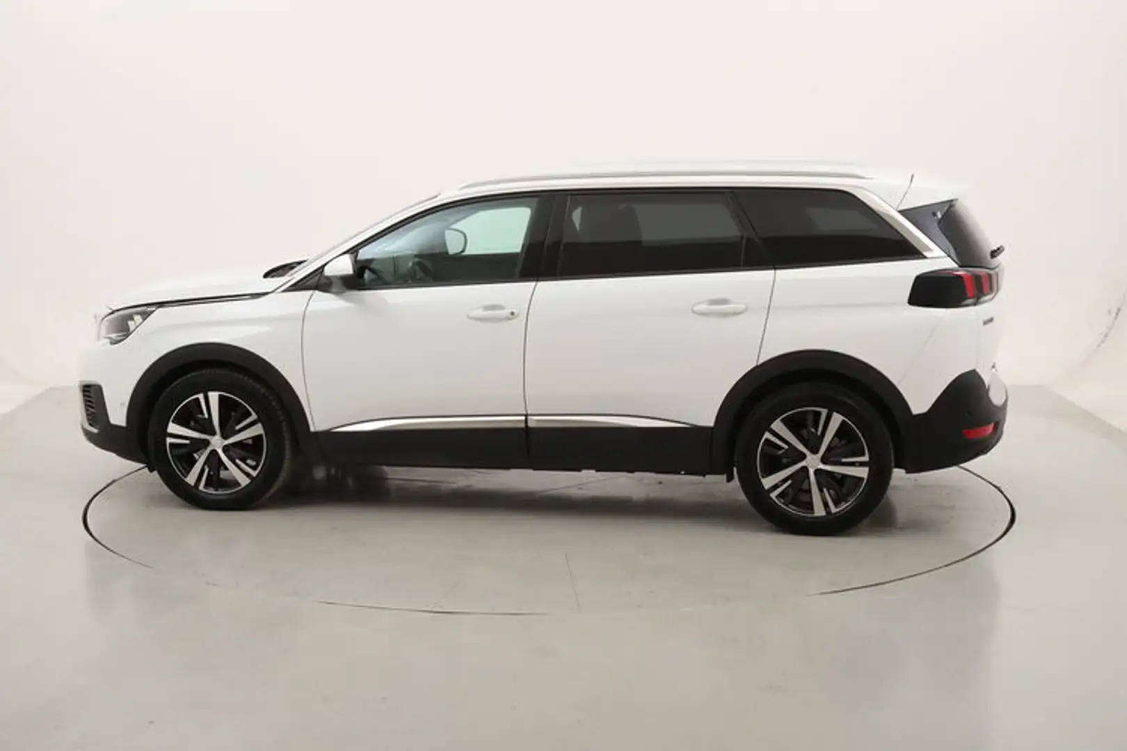 Peugeot 5008 Allure EAT8 - 7 posti 1.5 Diesel 131CV Bianco - 2