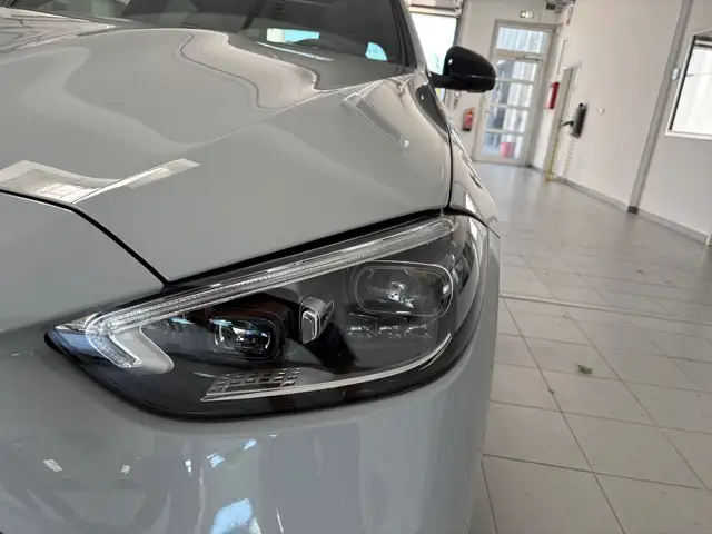 Mercedes-Benz C 300 e AMG PREMIUM PLUS PANO SD HUD Ansicht 11