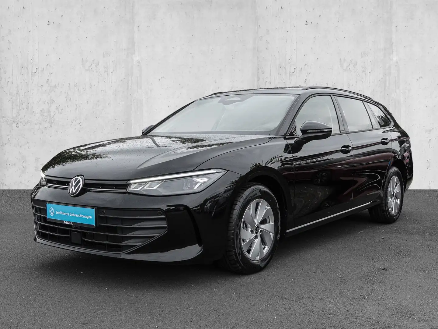 Volkswagen Passat Variant 1.5 eTSI DSG 2xKLIMA ACC AUT KAM Černá - 2