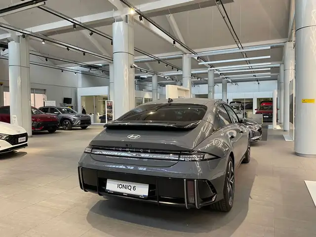 Hyundai IONIQ 6 Ioniq 6 77,4 kWh Evolution awd + Tech Pack PROMO48