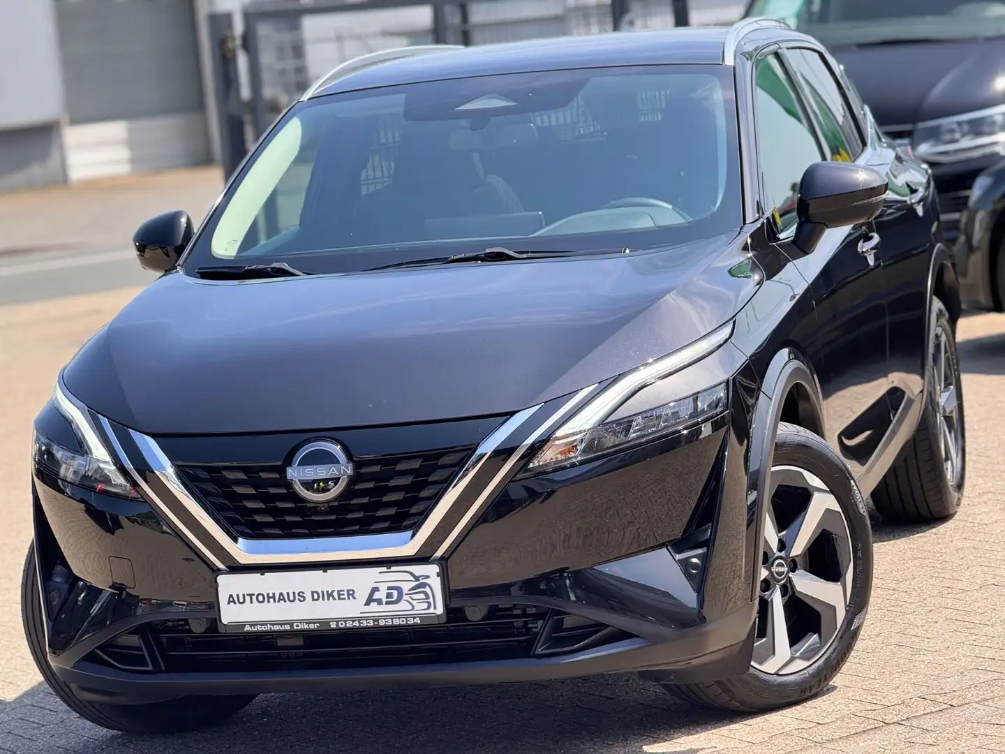 Nissan Qashqai N-Connecta e-Power Xtronic Schwarz - 1
