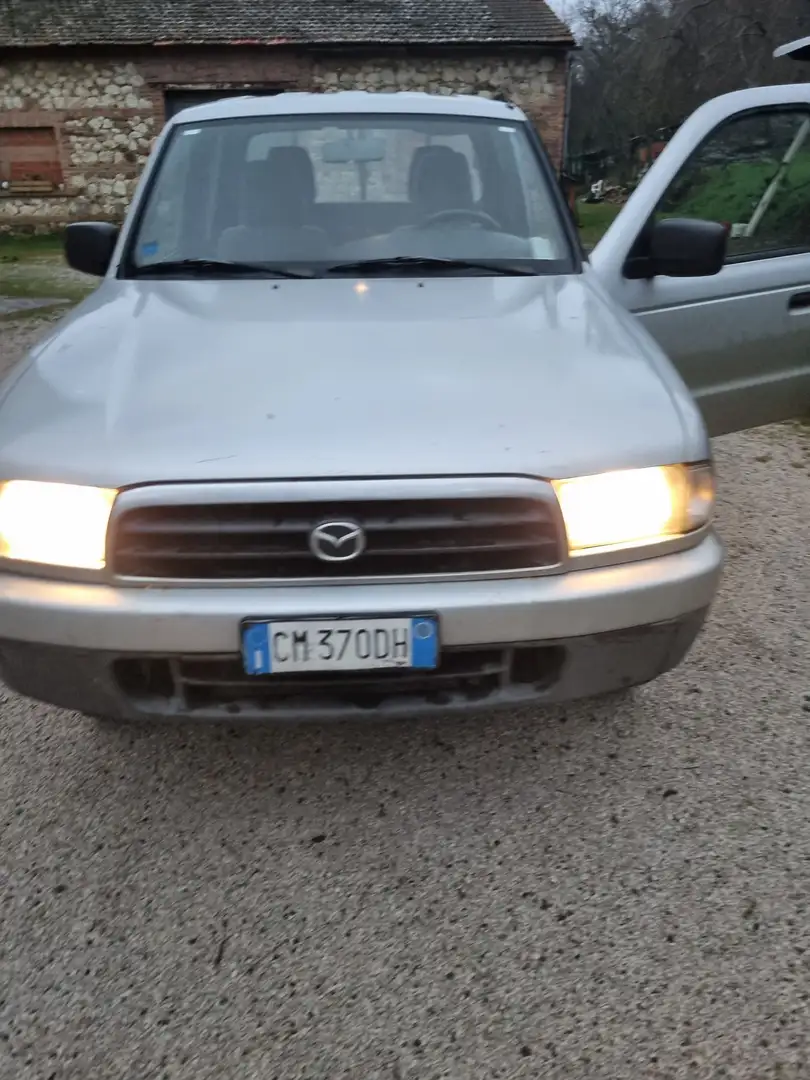 Mazda Pick Up Pick Up double cab 2.5 td 110cv Grijs - 2
