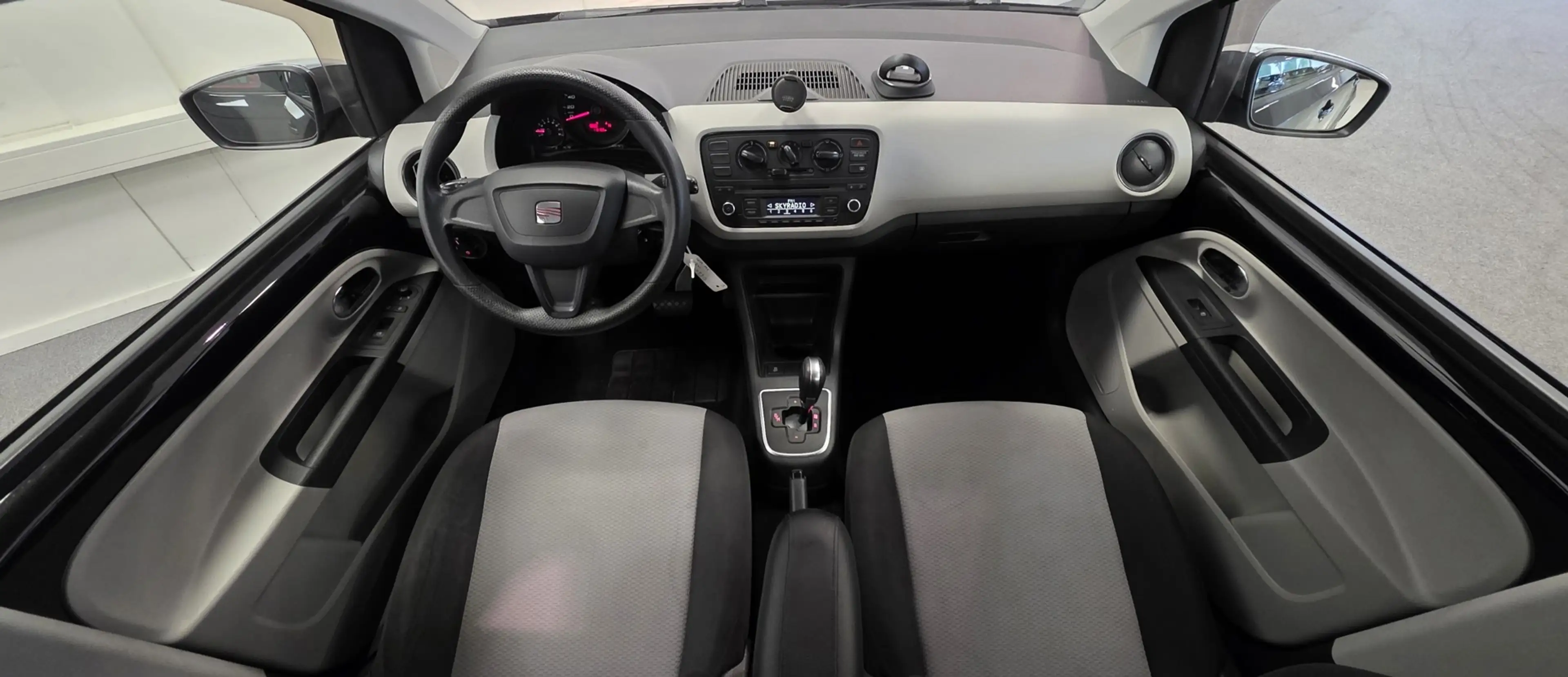 SEAT Mii 1.0i Style Automaat Airco 5d Garantie LM velgen Mo — photo 8