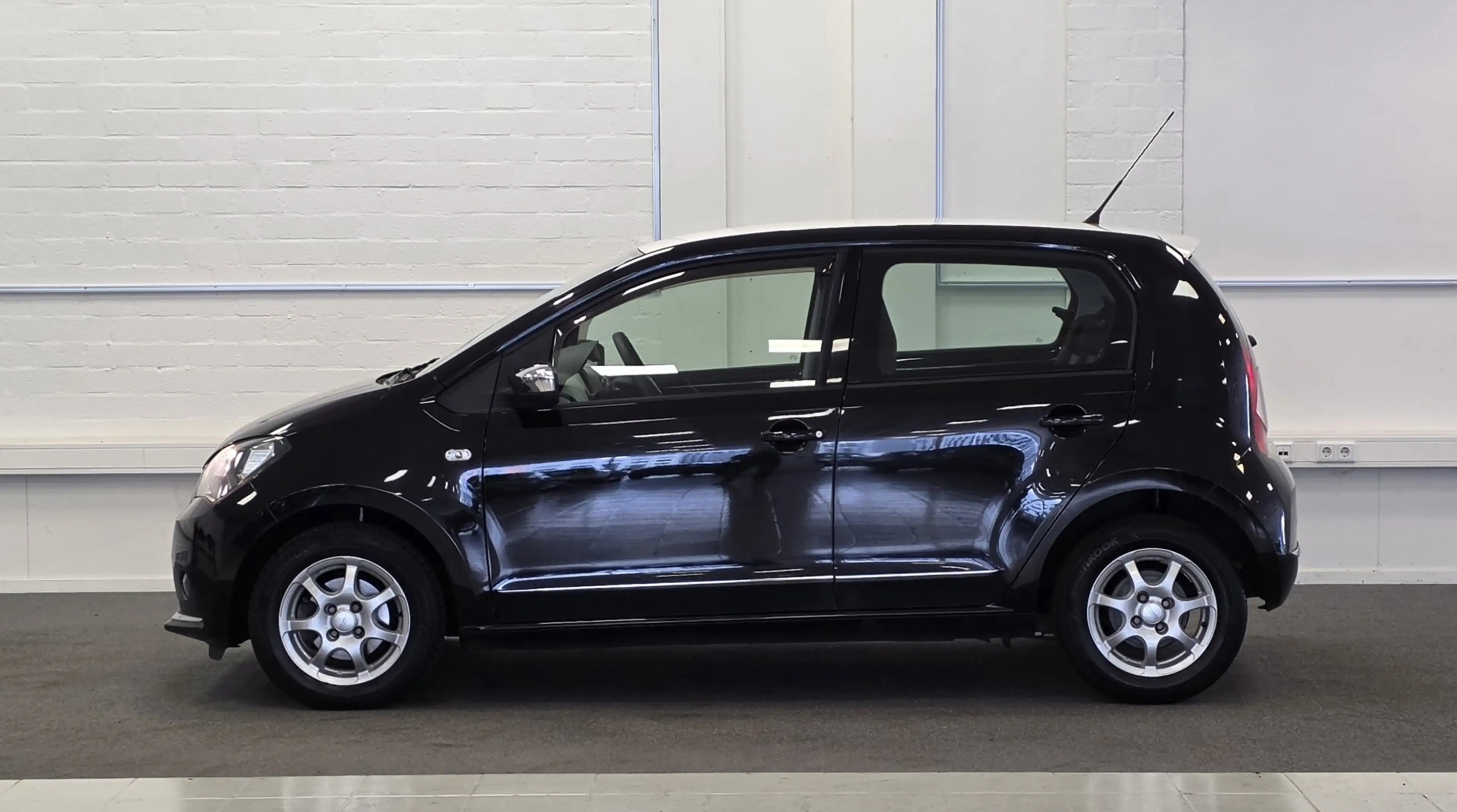 SEAT Mii 1.0i Style Automaat Airco 5d Garantie LM velgen Mo — photo 3