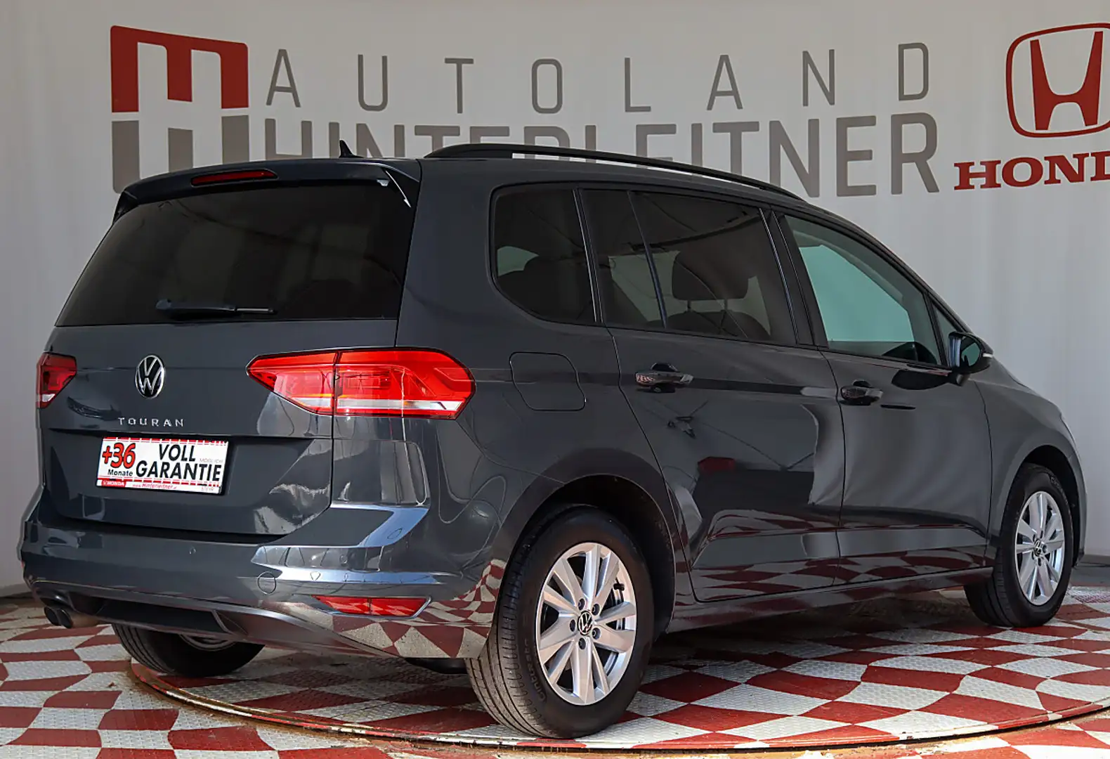 Volkswagen Touran Comfort 2,0TDI DSG 3ZONEN/NAVI/ACC/LANE Grau - 2