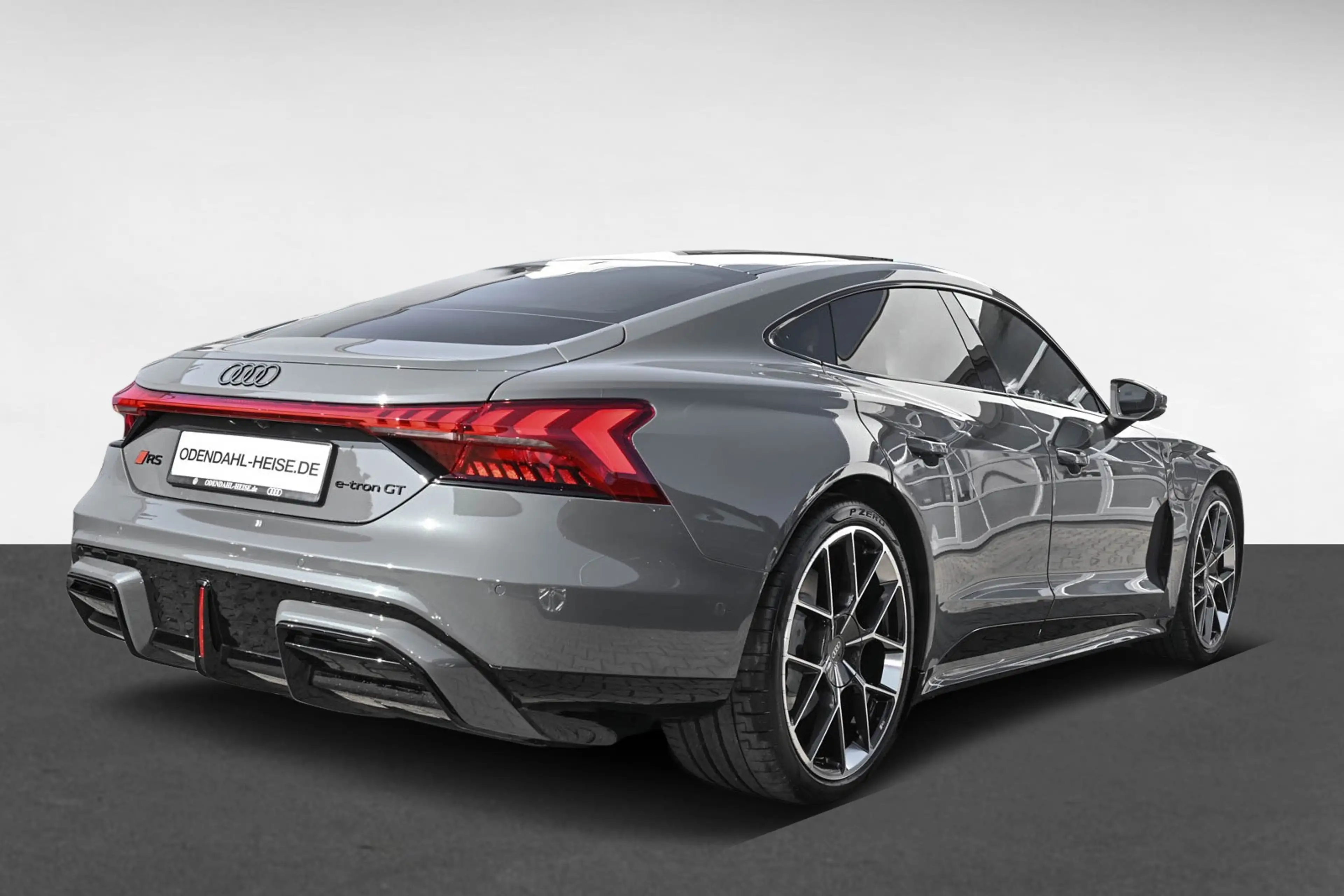 Audi e-tron GT RS quattro *BO*Matrix*Head-Up* — photo 3