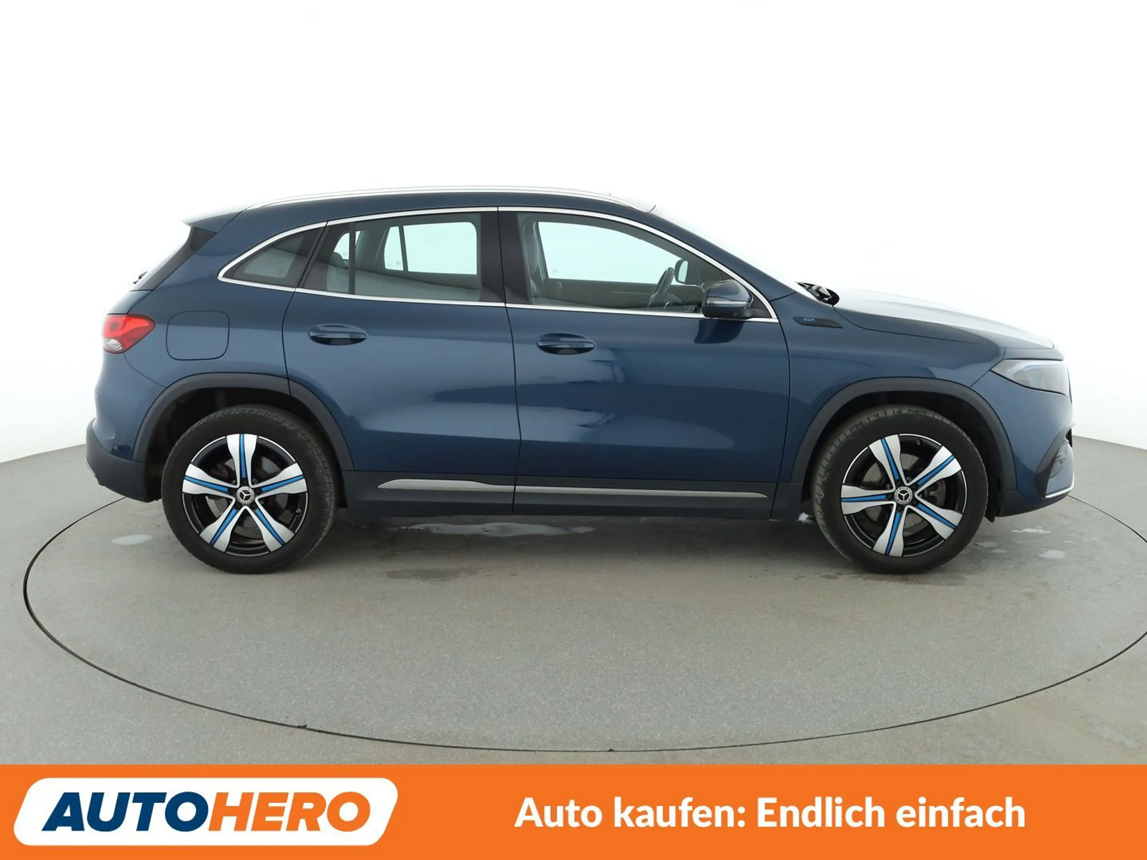 Mercedes-Benz EQA 350 4Matic AMG Line Aut.*NAV*ACC*360CAM*PDC*SHZ* — photo 7