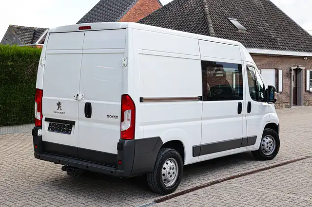 Peugeot Boxer view 5