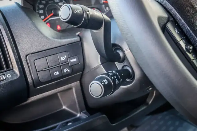 Peugeot Boxer view 11