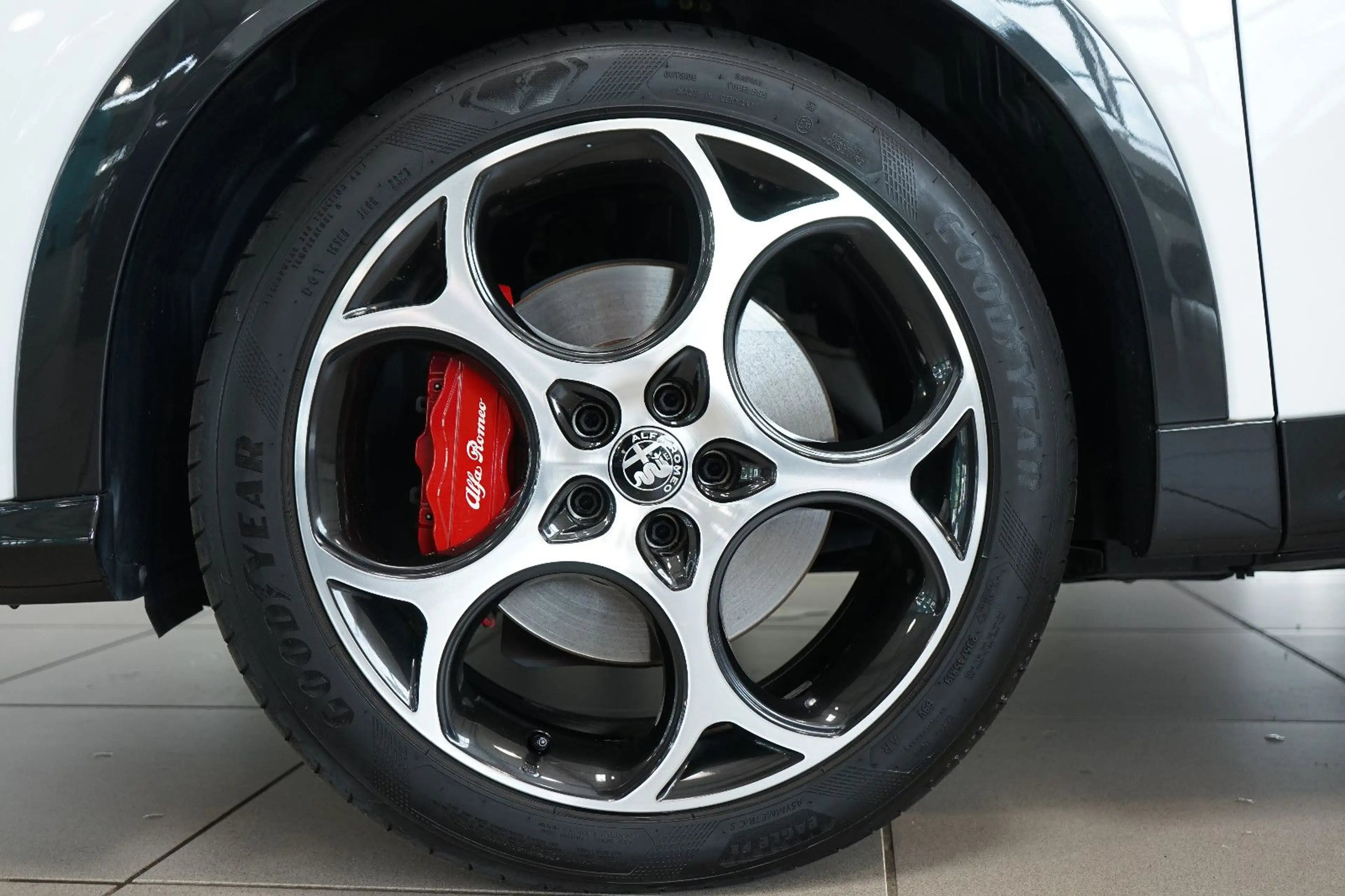 Alfa Romeo Tonale 1.5 VGT Veloce MHEV ACC+Kamera+Lenkradhz — photo 8