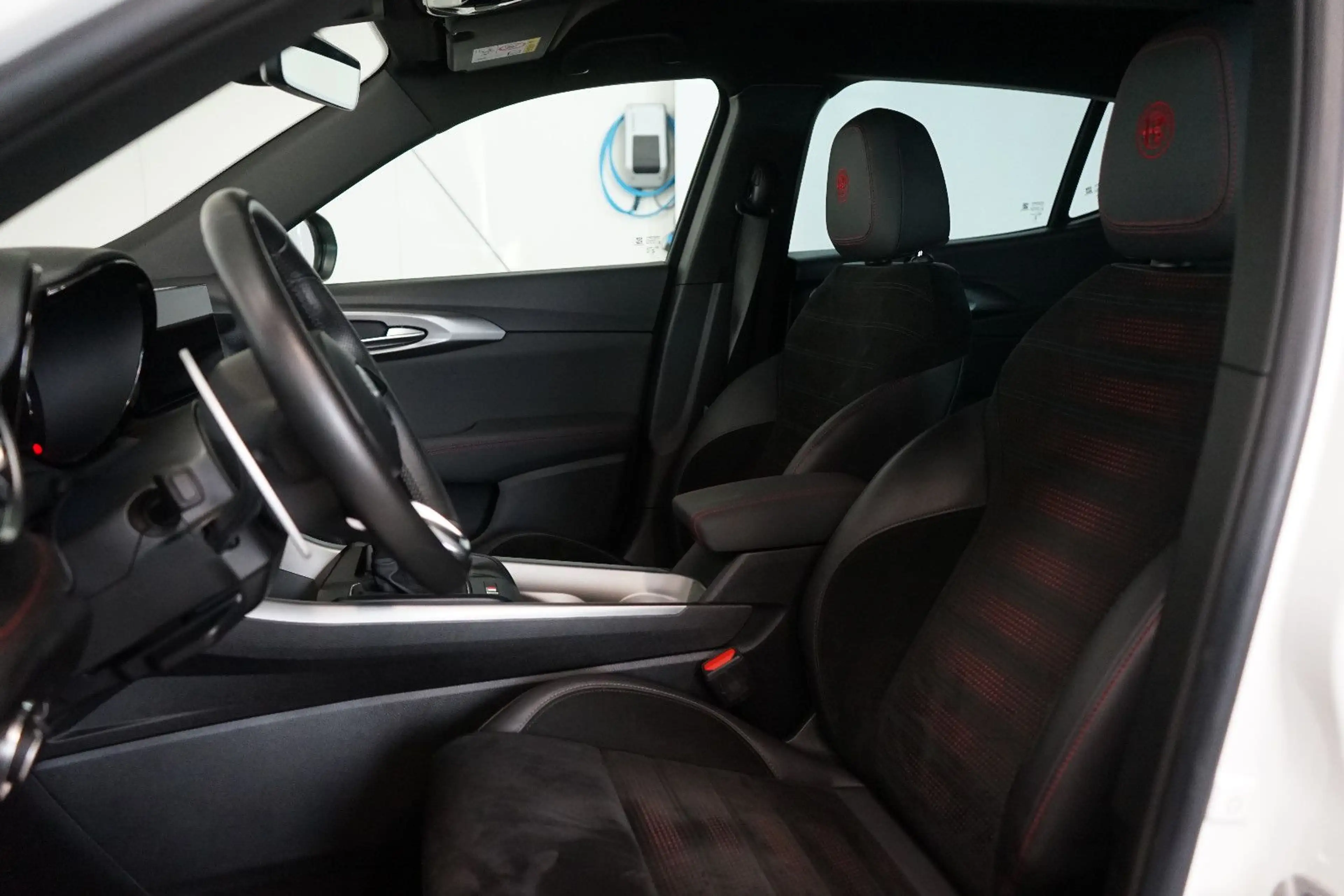 Alfa Romeo Tonale 1.5 VGT Veloce MHEV ACC+Kamera+Lenkradhz — photo 11