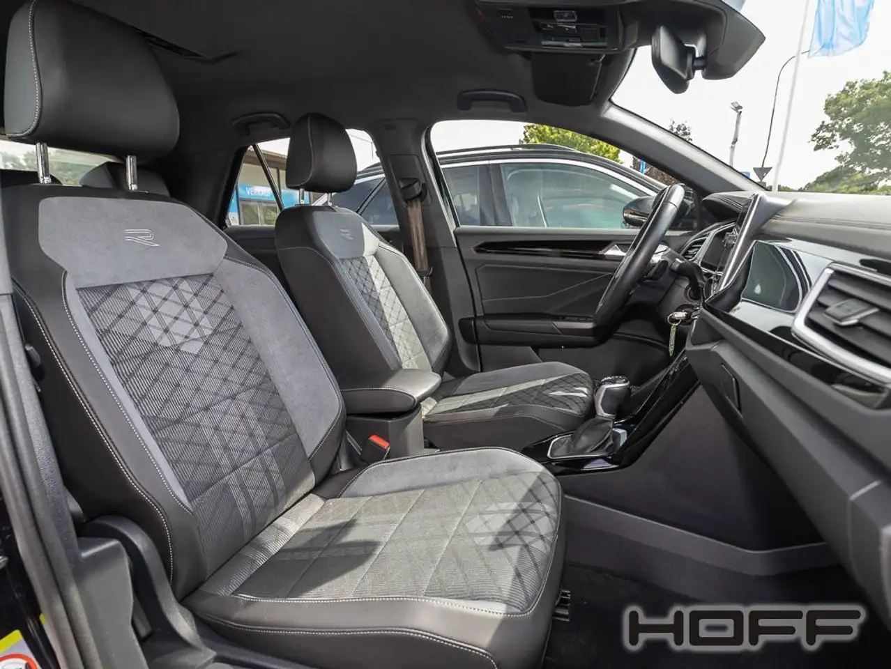 Volkswagen T-Roc 1.5 TSI DSG R-Line APP LED Sitzheizung Klima Einpa, миниатюра 10