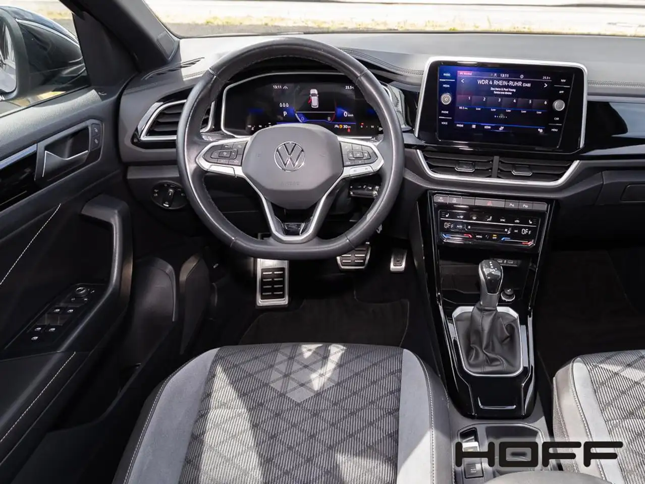 Volkswagen T-Roc 1.5 TSI DSG R-Line APP LED Sitzheizung Klima Einpa, миниатюра 6