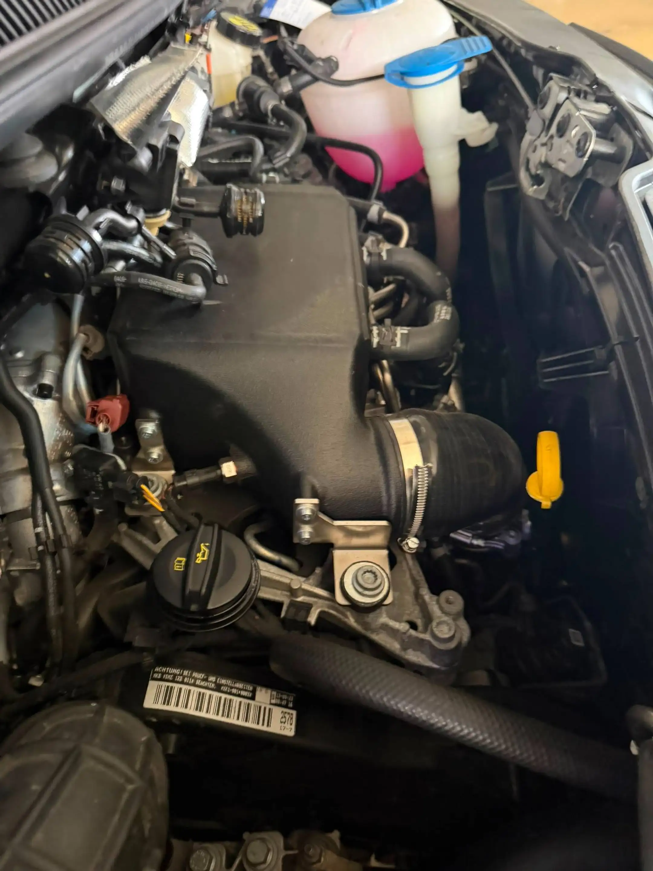 Volkswagen T6.1 Multivan Multivan Edition 4MOTION — photo 13