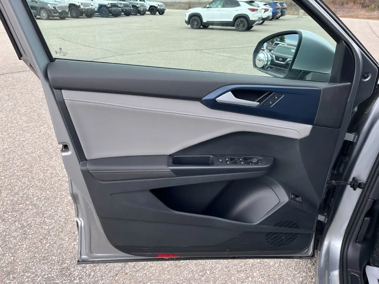 Volkswagen Taos снимка Volkswagen Taos