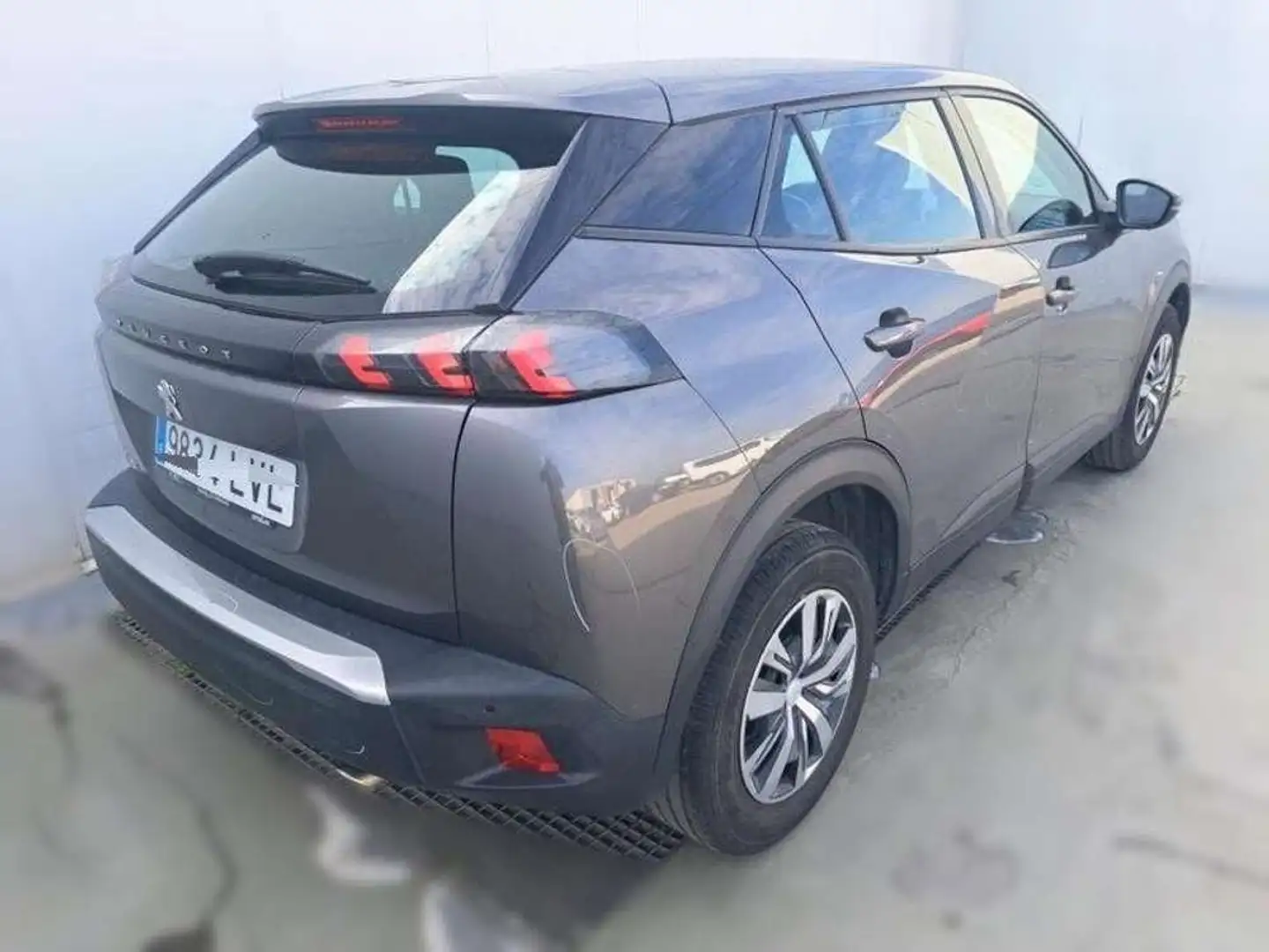 Peugeot 2008 1.6 BlueHDI S&S Active 100 Gris - 2