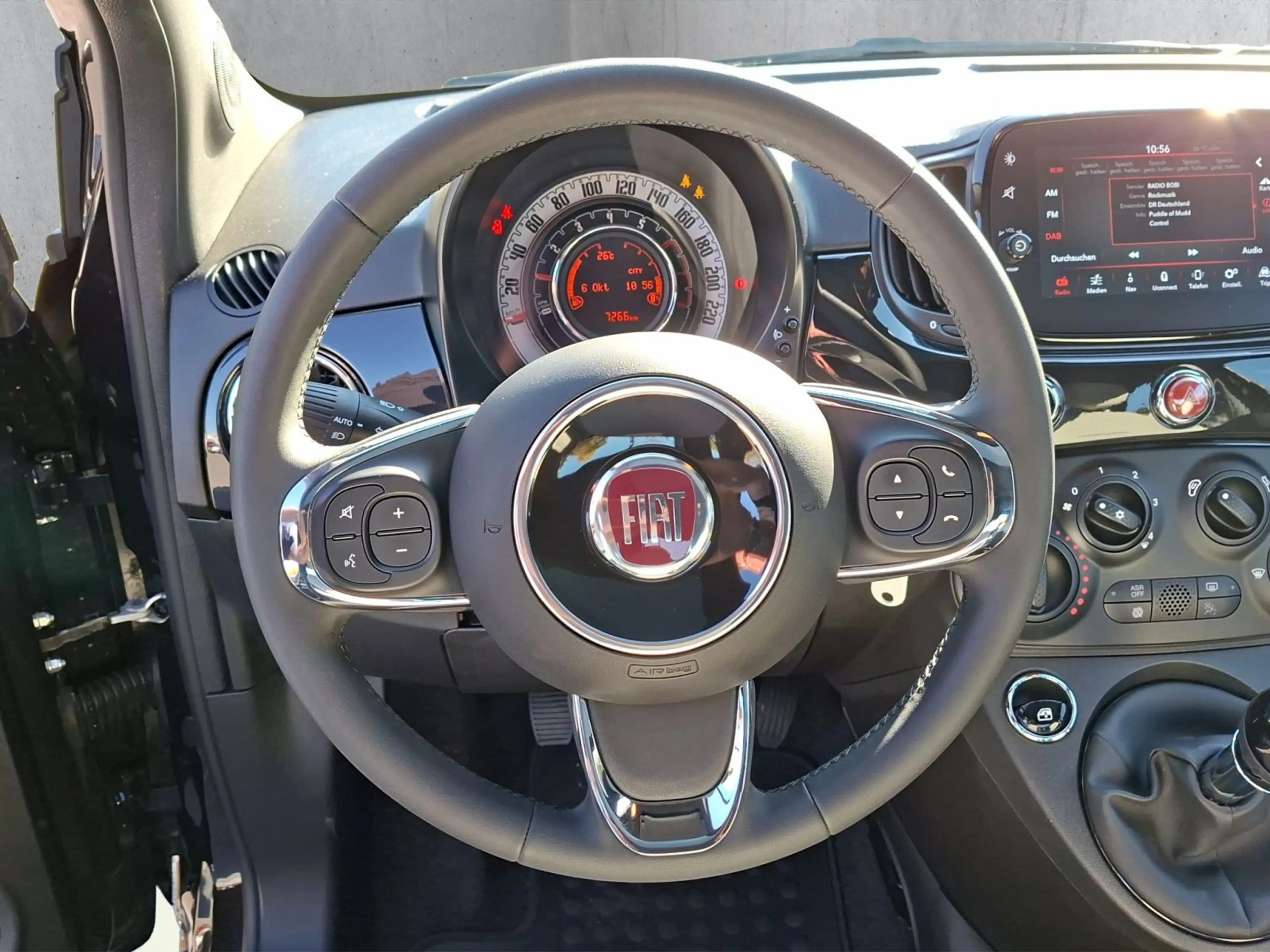 Fiat 500 1.0 Mild Hybrid DolceVita — photo 10