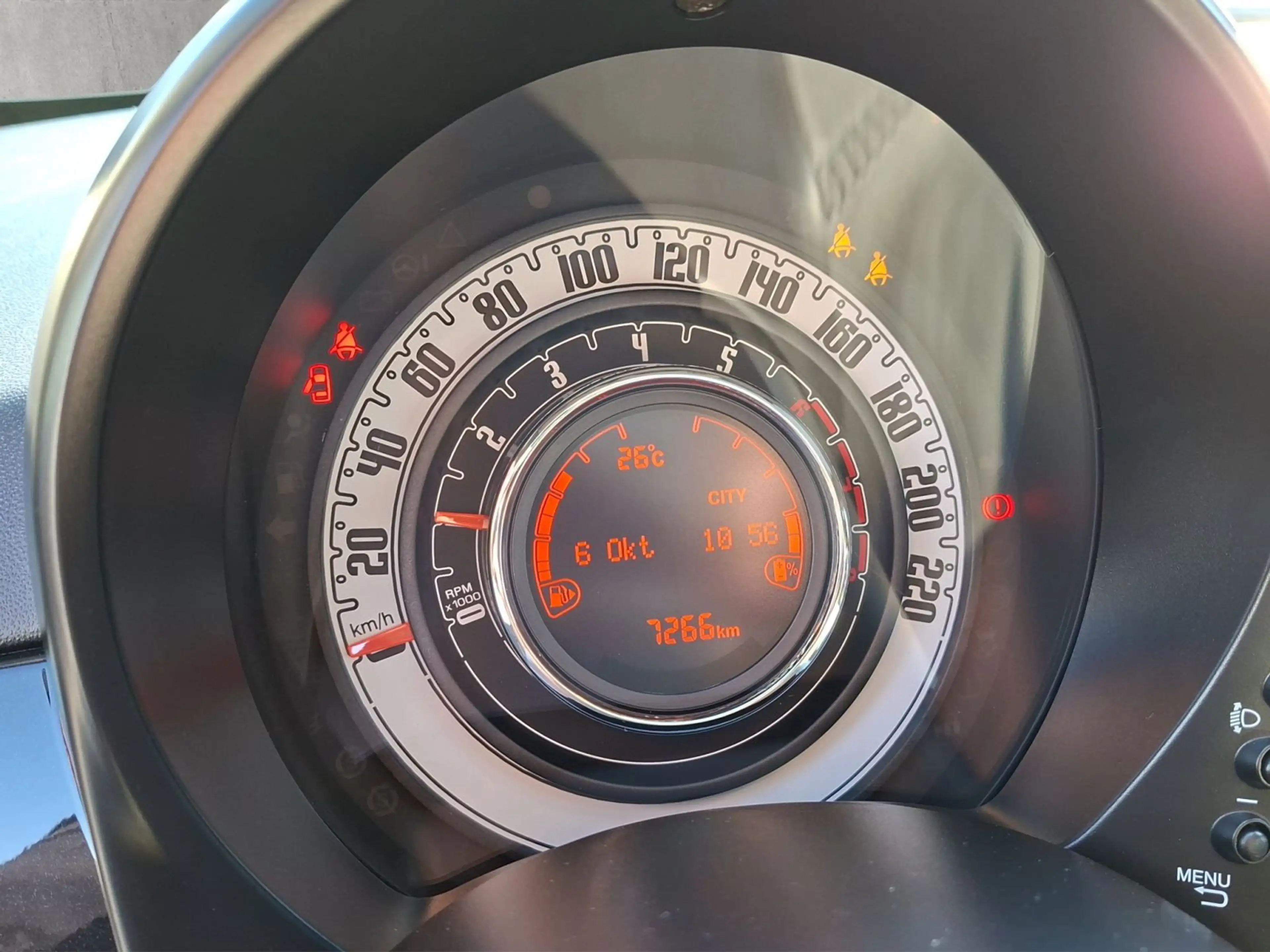 Fiat 500 1.0 Mild Hybrid DolceVita — photo 11