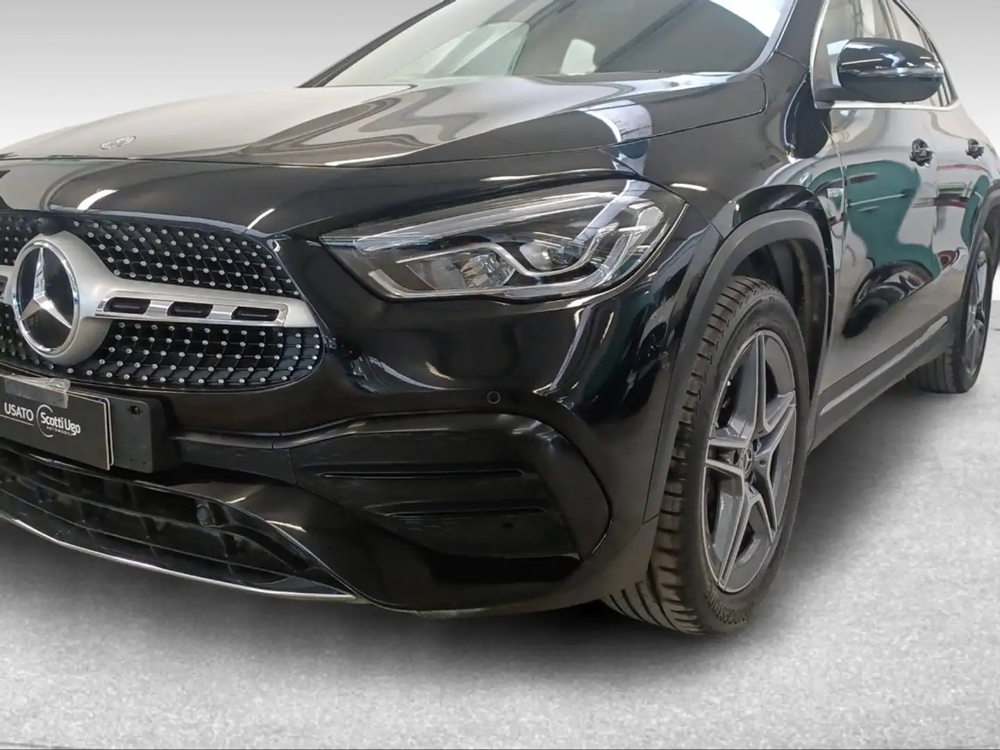 Mercedes-Benz GLA 250 250 e phev (eq-power) Premium auto Noir - 2