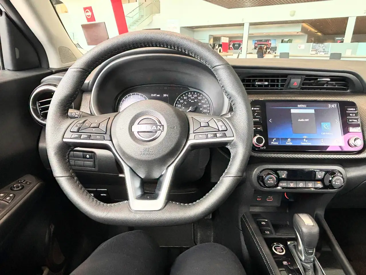 Nissan Kicks снимка Nissan Kicks