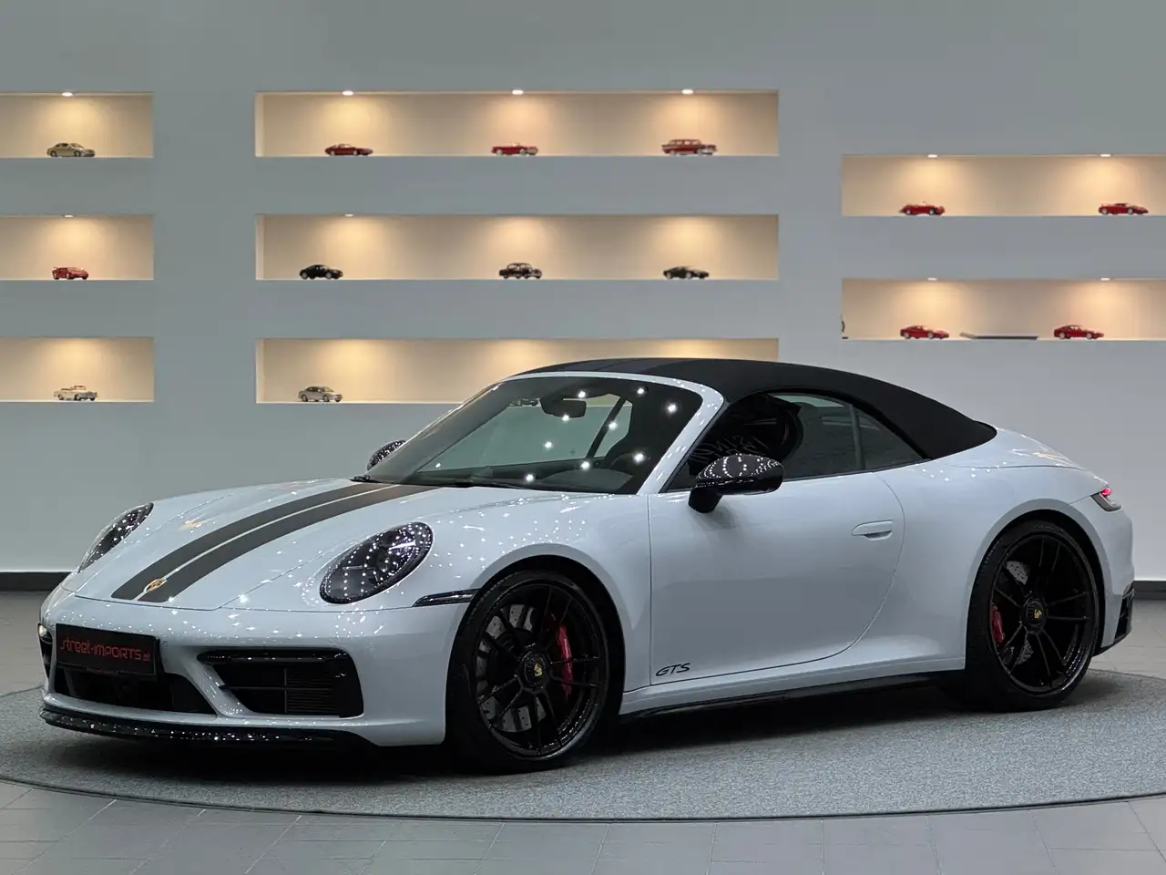 Porsche 992