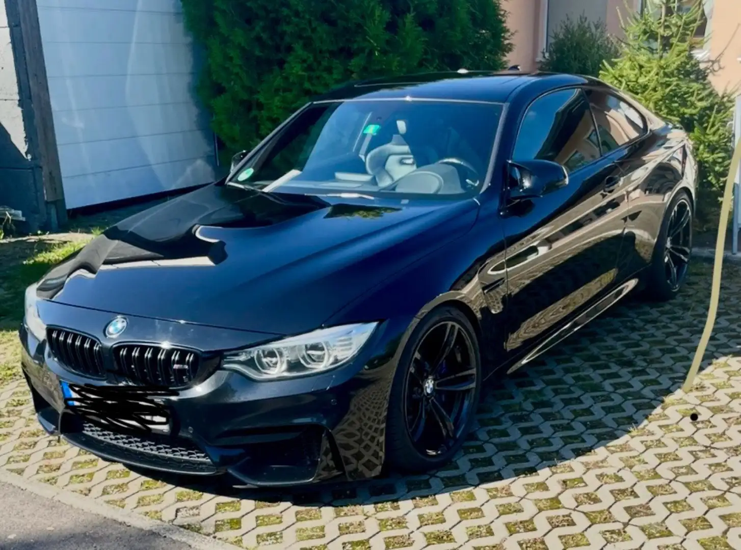 BMW M4 Coupe 3.0 dkg - 1