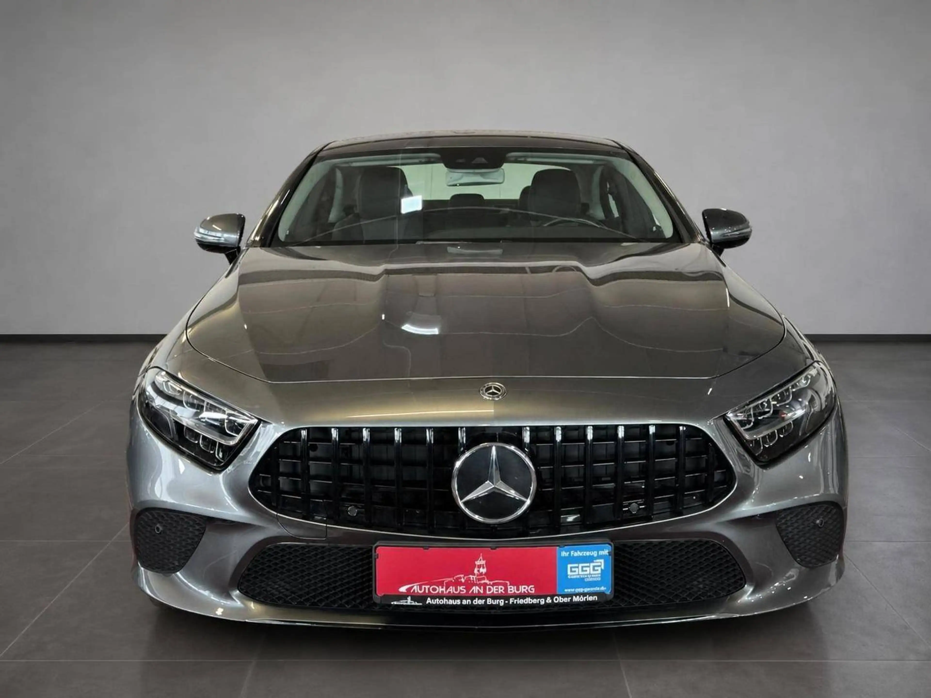 Mercedes-Benz CLS 220 *1. Hand + LED + Ambiente — photo 2