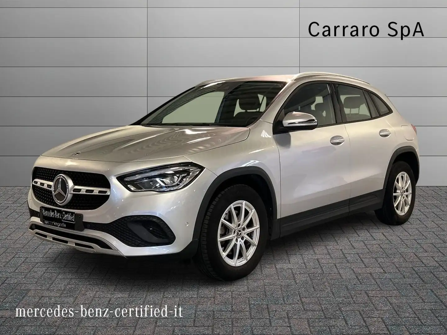 Mercedes-Benz GLA 180 - GLA 180 d Business Extra auto Argent - 1