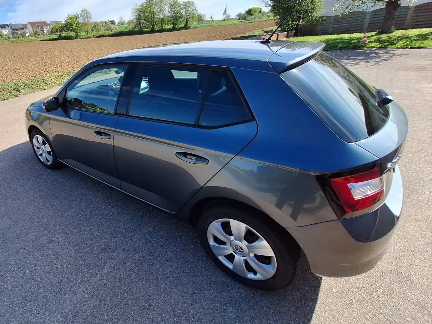 Skoda Fabia Fabia III Diesel 1.4 TDI DSG Ambition Grau - 1