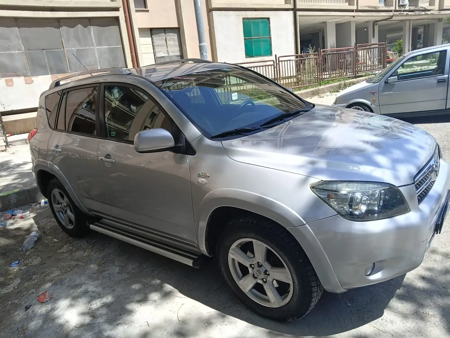 Toyota RAV 4 RAV4 2.2 d-4d Luxury 177cv - 1