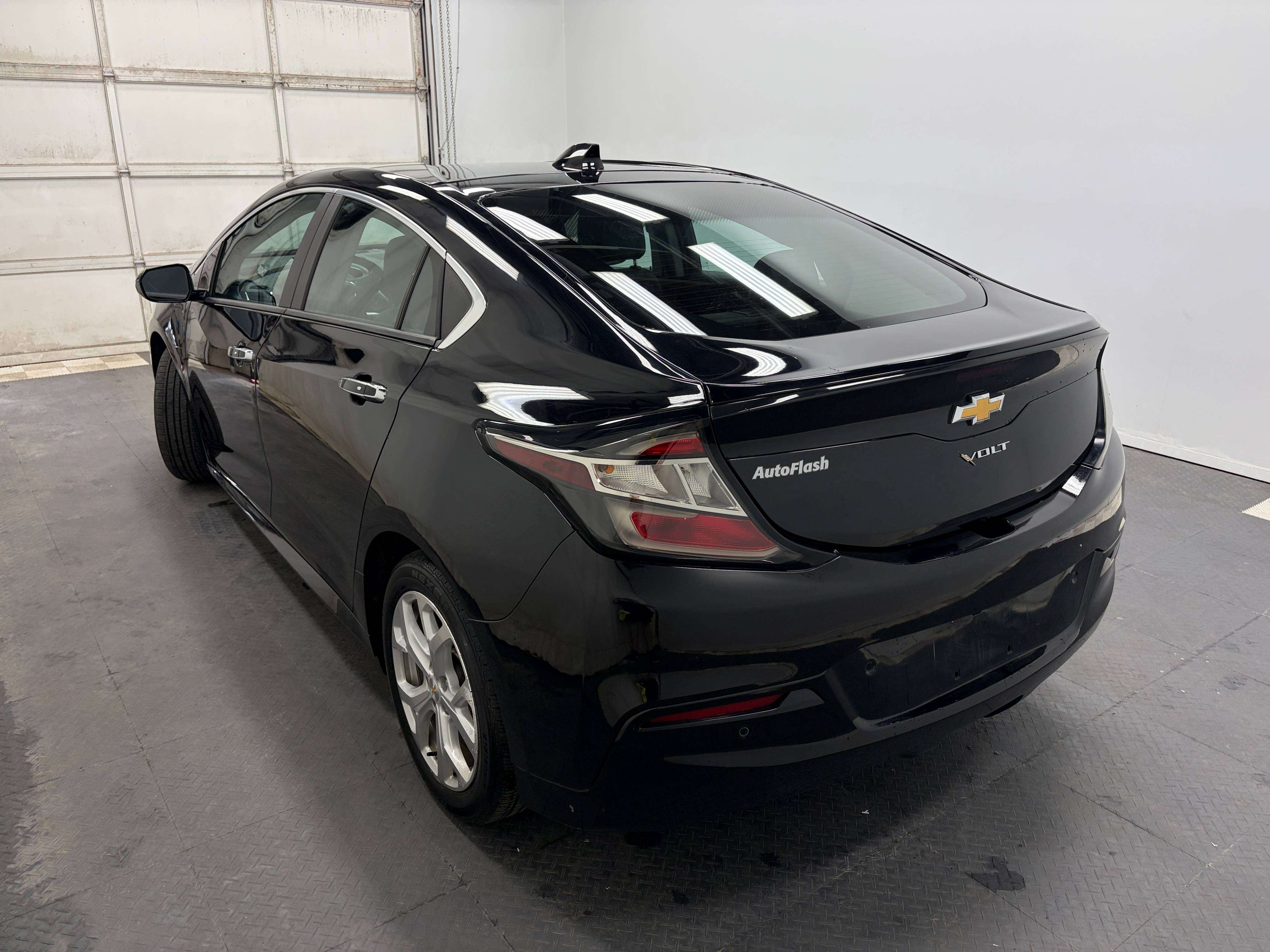 2019 Chevrolet Volt PREMIER 2LZ, AUDIO BOSE, CUIR, SIEGES CHAUFFANTS — снимка 1