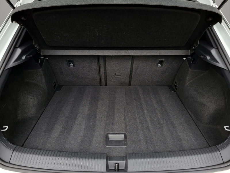 Volkswagen T-Roc 2.0 TDI Sport 4Motion AHK|ACC|LED|SHZ|18" — photo 15