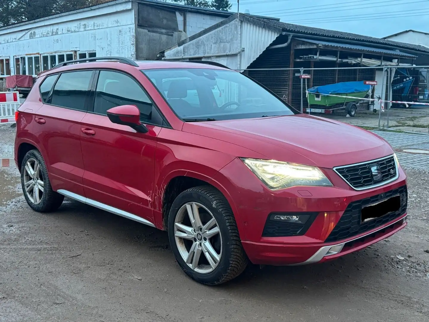 SEAT Ateca FR 4Drive 1HD PANO 360°CAM AHK Rouge - 1