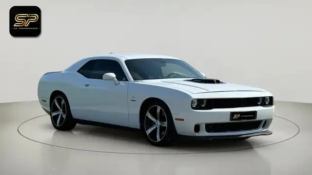 Dodge Challenger Standard
