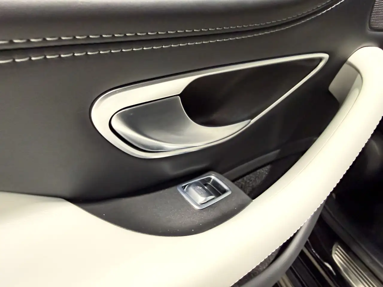 Mercedes-Benz AMG GT снимка Mercedes-Benz AMG GT