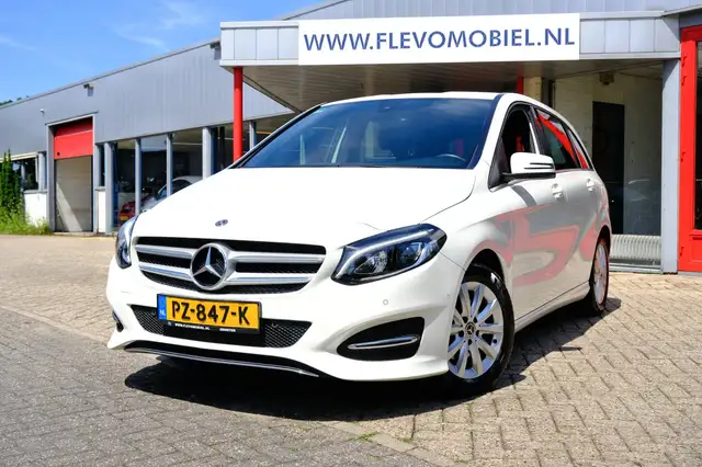 Mercedes-Benz B 180 Ambition Aut. Navi|LED|Airco|Half Leder|Sportstoel