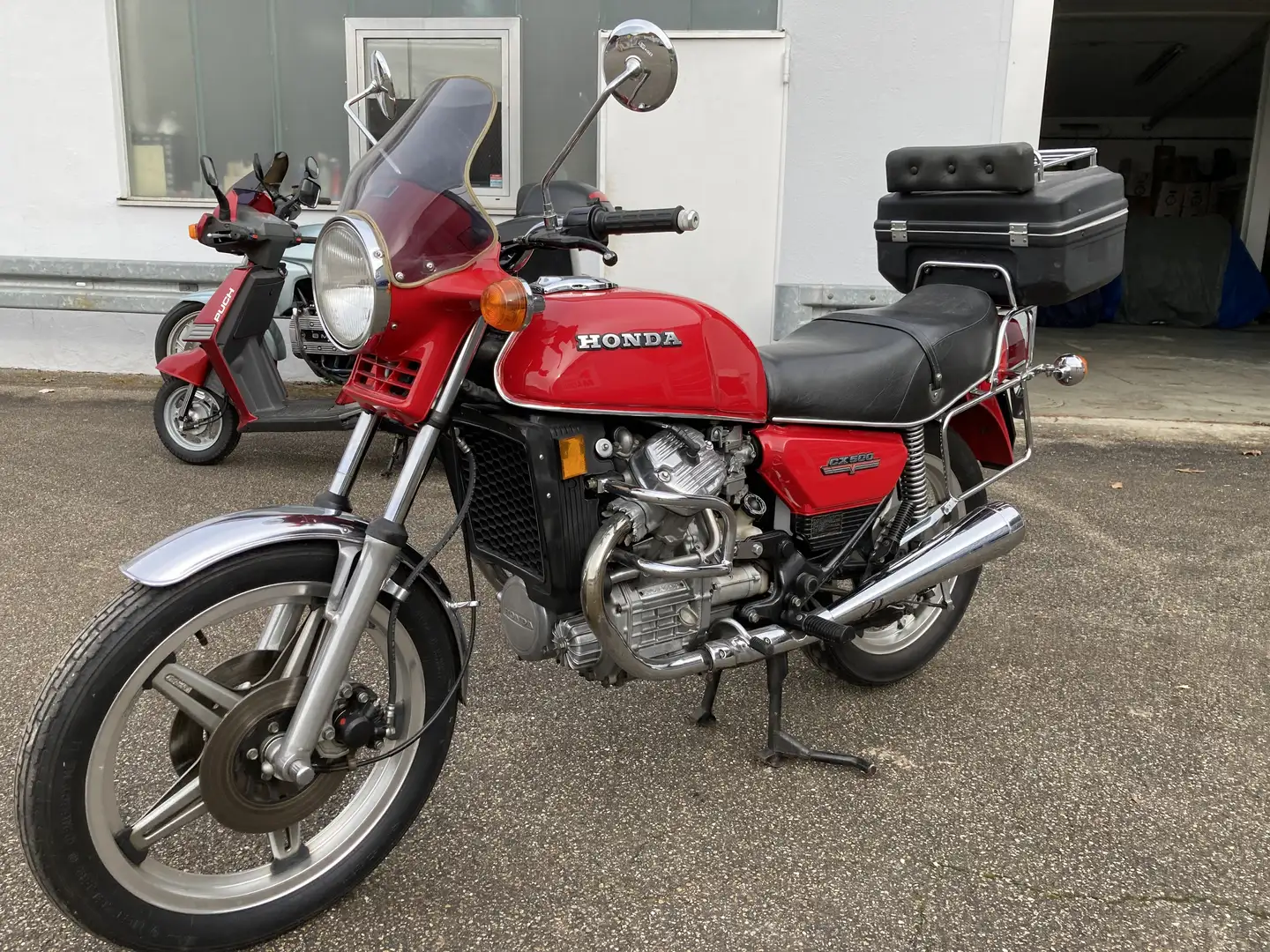 Honda CX 500 Roşu - 1
