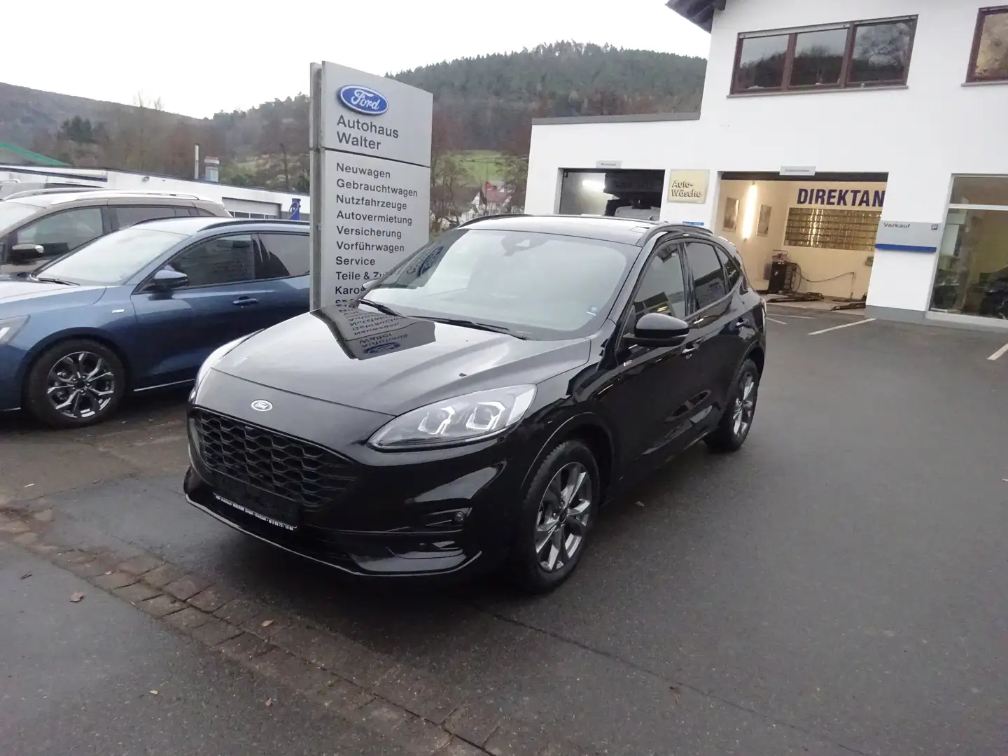 Ford Kuga Hybrid ST-Line X Schiebedach AHK Schwarz - 1