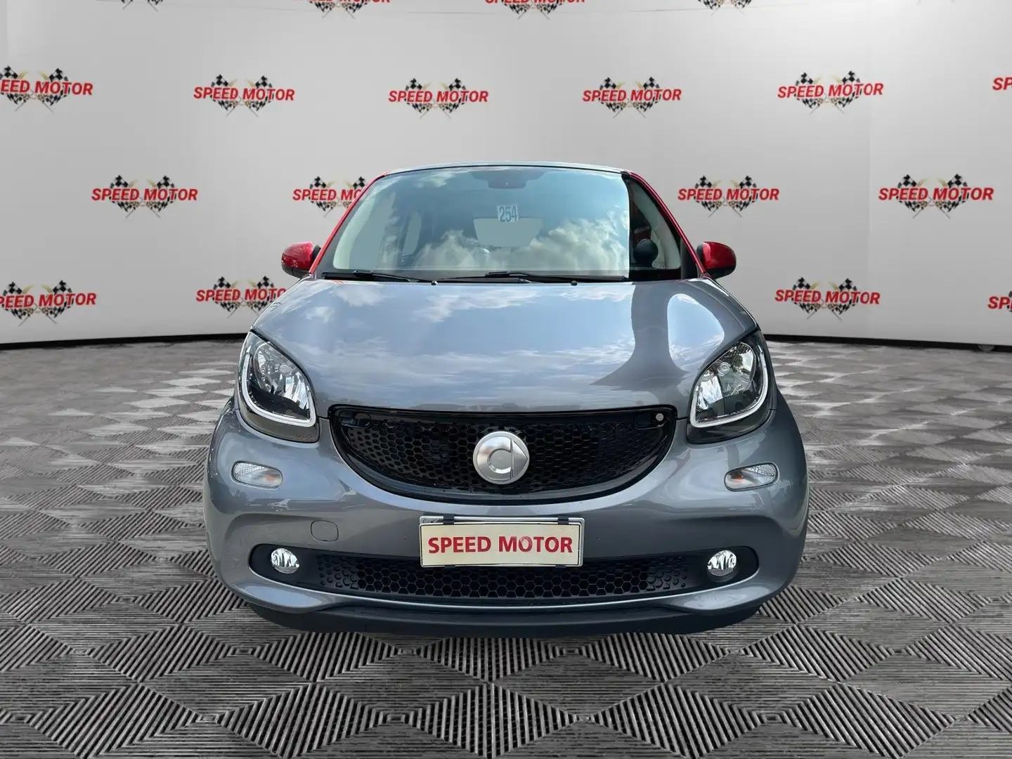 smart forFour forfour 90 Turbo twinamic Prime, PANO, LED, NAVI Grigio - 2