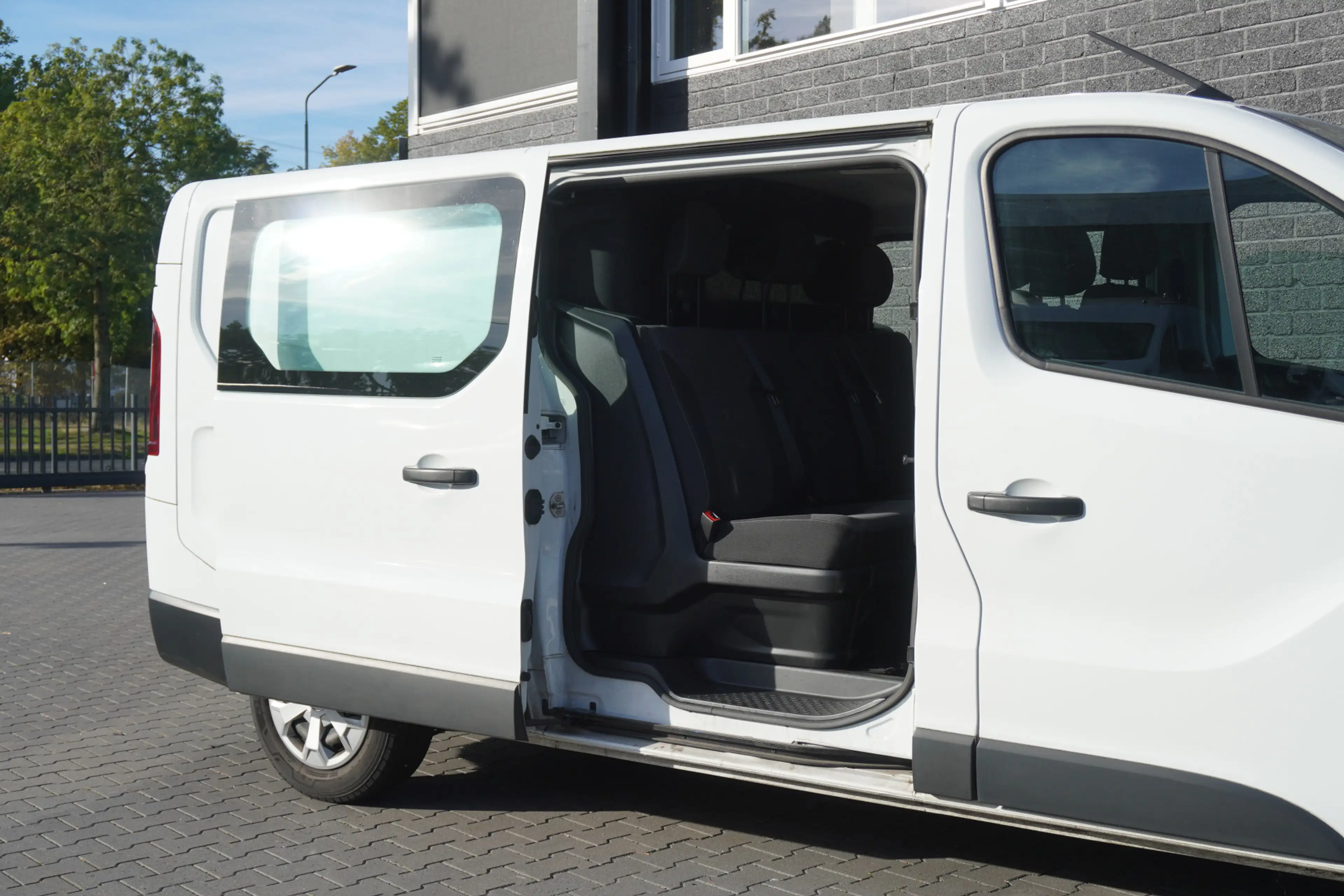 Renault Trafic 2.0 dCi L2 Dubbele Cabine EURO 6 - Airco - Cruise — photo 10