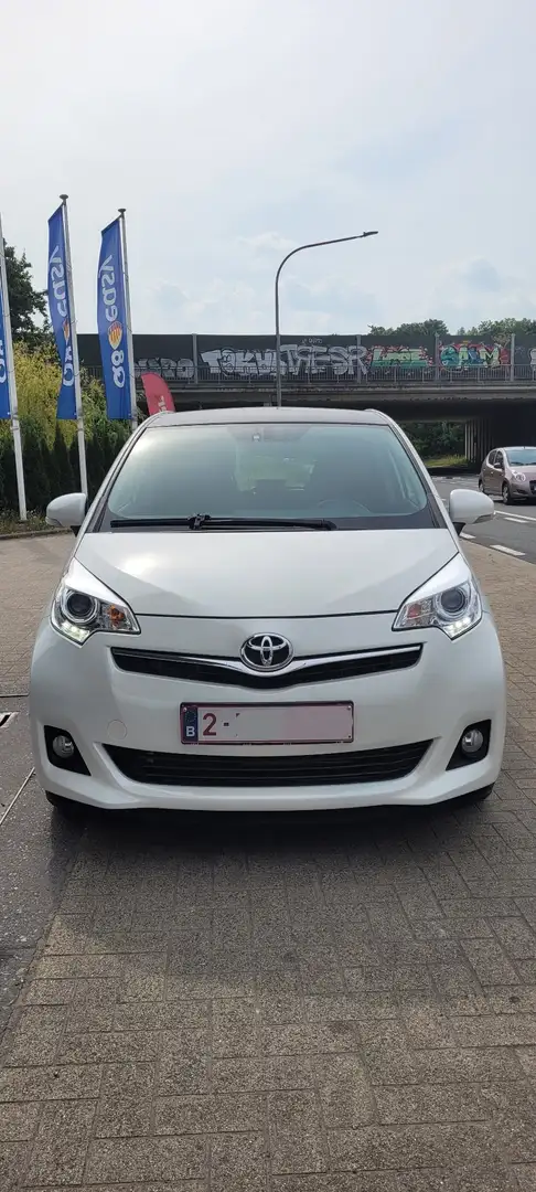 Toyota Verso-S Verso S 1.33 VVT-i Multidrive Club - 1