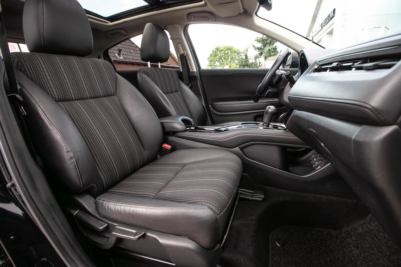 Honda HR-V 1.5 i-VTEC Executive - Dealerond. | Schuif/kanteld — photo 6