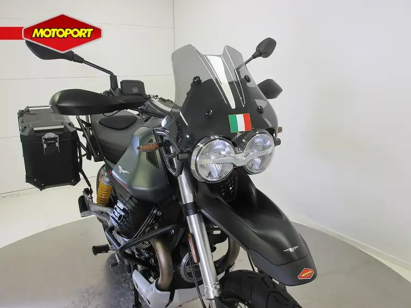 Moto Guzzi V 85 TT - foto 7