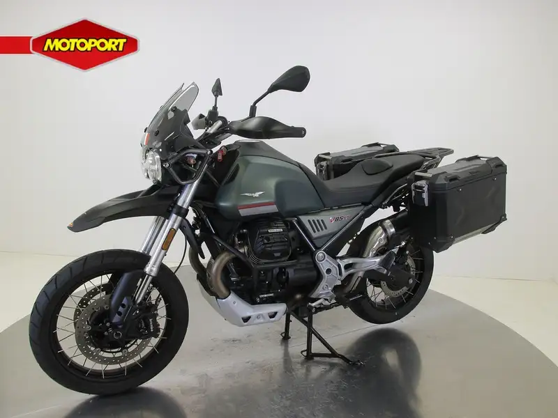 Moto Guzzi V 85 TT - foto 3