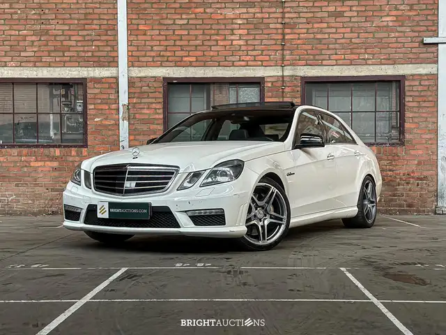 Mercedes-Benz E 63 AMG E63 6.2 V8