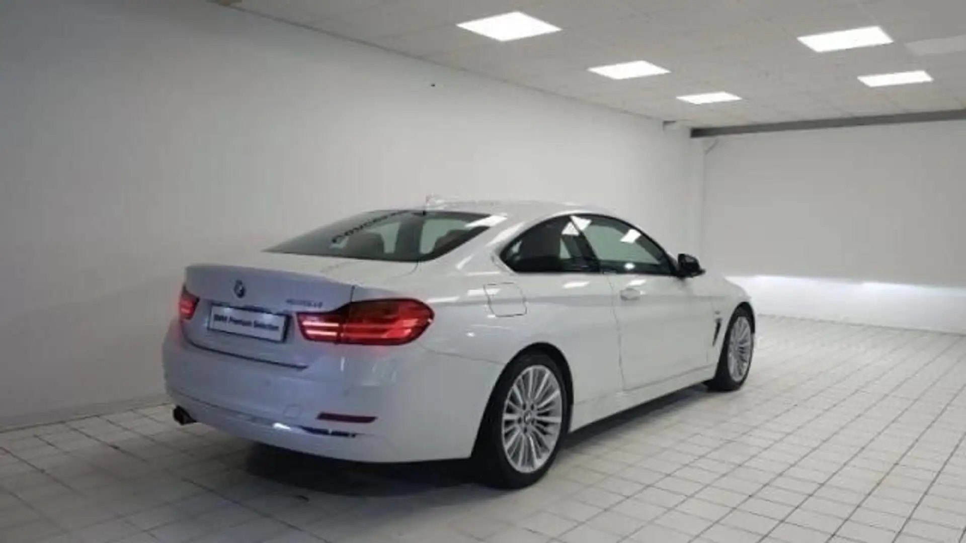 BMW 425 425d Coupe Luxury Weiß - 2